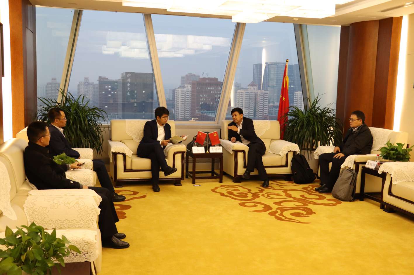官网1(1).jpg